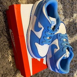 Nike dunks low (university) 9c toddler
